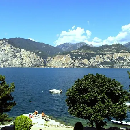 Daire Jazmin In Val Di Sogno Malcesine